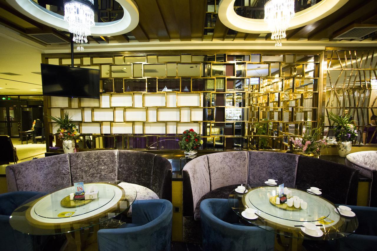 Fuke Jirui Hotel Urumqi Exterior foto